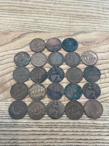 Old british halfpennies - british,