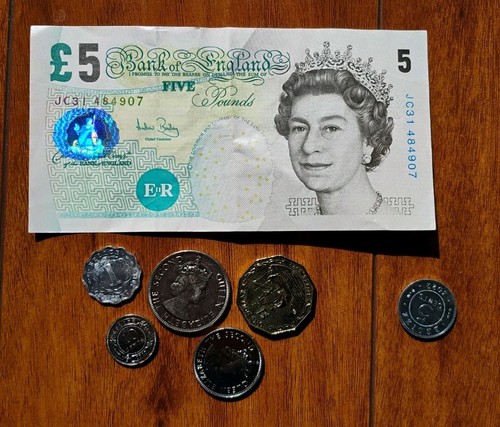 British pound old version - 5,